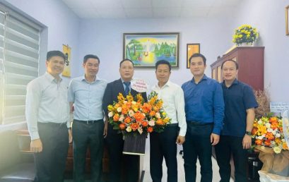 Professor Nguyen Dinh Duc Honored at the 2024 Bao Son Award for Outstanding Contributions to Science and Practical Applications in Vietnam