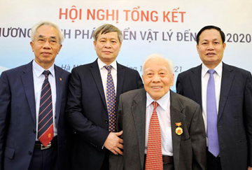 GS.VS.NGND Nguyễn Văn Hiệu: Cánh chim đầu đàn ngừng bay GS.VS.NGND Nguyễn Văn Hiệu: Cánh chim đầu đàn ngừng bay