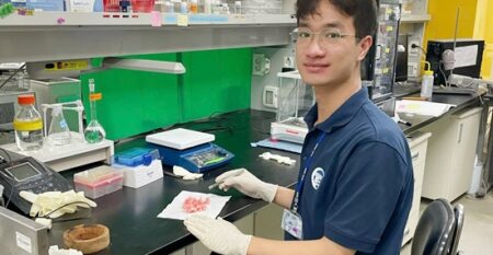 9235bf90dfa079fe20b1