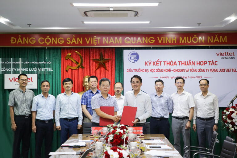 Trường Đại học Công nghệ ký kết hợp tác toàn diện với Tổng Công ty Mạng lưới Viettel về đào tạo, phát triển nguồn nhân lực, nghiên cứu khoa học, phát triển công nghệ và chuyển giao tri thức