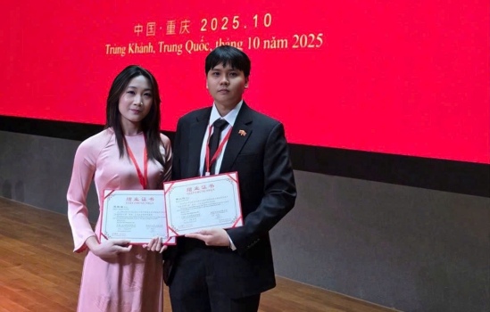 Giảng viên Trường ĐH Công nghệ tham dự Chương trình “Hành trình đỏ nghiên cứu học tập của thanh niên” tại Trung Quốc