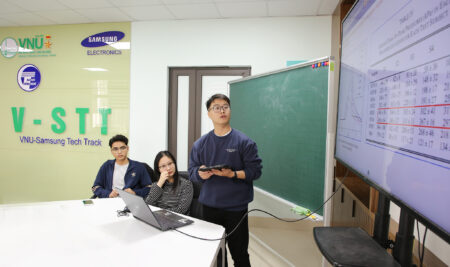 Đào tạo nhân lực bán dẫn: Khi trường đại học bắt tay doanh nghiệp công nghệ hàng đầu thế giới