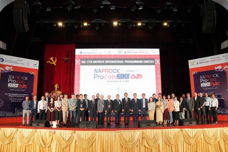 Lễ khai mạc cuộc thi Lập trình quốc tế NAPROCK lần thứ 17