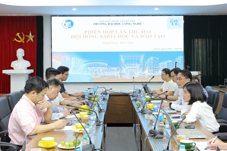 Phiên họp lần thứ hai Hội đồng Khoa học và Đào tạo Trường ĐH Công nghệ nhiệm kỳ 2025 – 2030